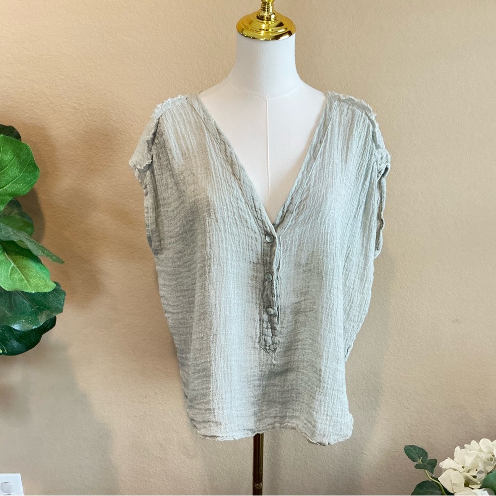 Meo Meli Italy Linen Raw Hem Short Sleeve Top Womens OS Green V-Neck Lagenlook